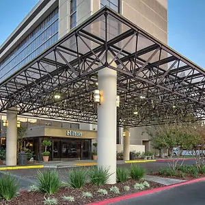 Hilton Arden West Hotel